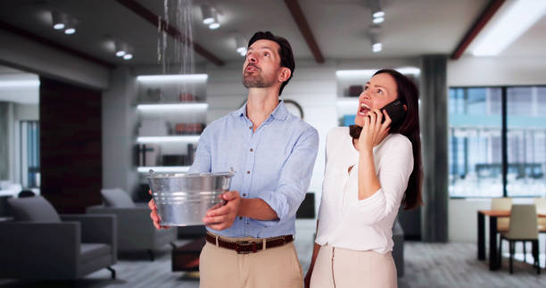 Sewage cleanup and water damage restoration in CA